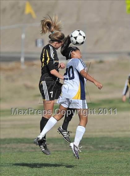 Thumbnail 1 in Foothill vs Punahou (Excalibur) photogallery.