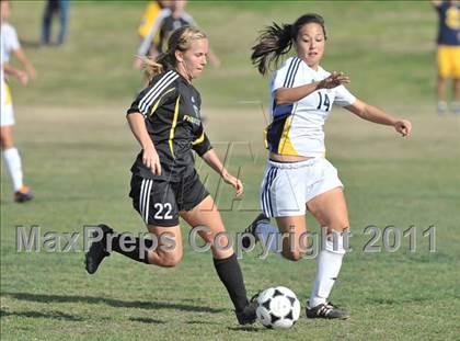 Thumbnail 1 in Foothill vs Punahou (Excalibur) photogallery.