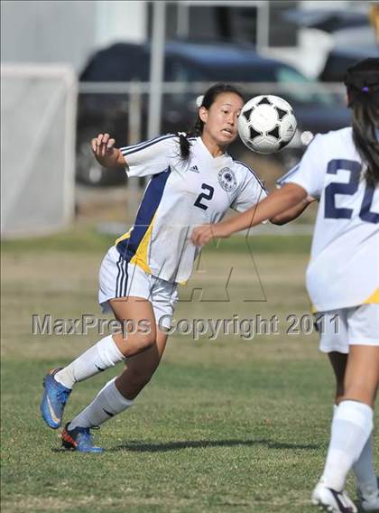 Thumbnail 3 in Foothill vs Punahou (Excalibur) photogallery.