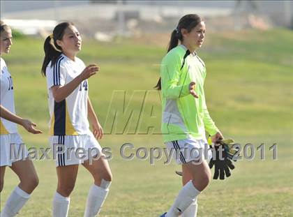 Thumbnail 2 in Foothill vs Punahou (Excalibur) photogallery.