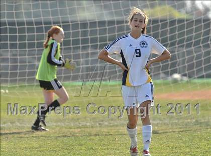 Thumbnail 1 in Foothill vs Punahou (Excalibur) photogallery.