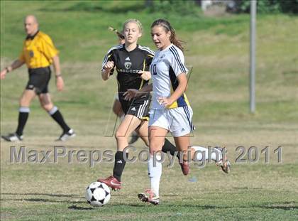 Thumbnail 3 in Foothill vs Punahou (Excalibur) photogallery.