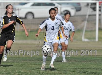 Thumbnail 2 in Foothill vs Punahou (Excalibur) photogallery.