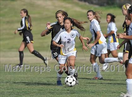 Thumbnail 2 in Foothill vs Punahou (Excalibur) photogallery.