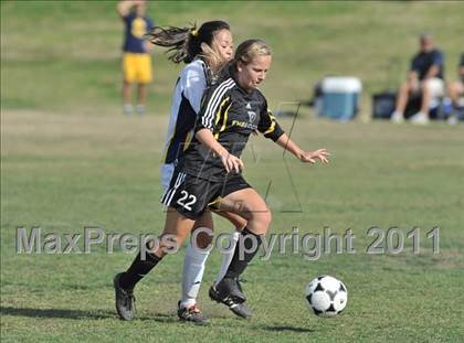 Thumbnail 1 in Foothill vs Punahou (Excalibur) photogallery.
