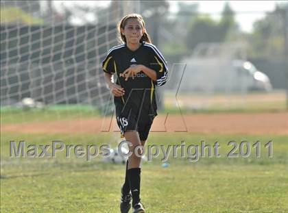 Thumbnail 2 in Foothill vs Punahou (Excalibur) photogallery.