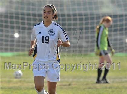 Thumbnail 1 in Foothill vs Punahou (Excalibur) photogallery.