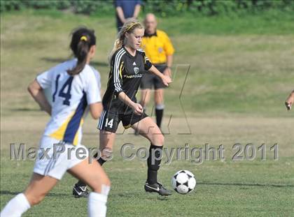Thumbnail 2 in Foothill vs Punahou (Excalibur) photogallery.
