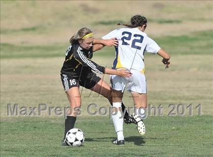 Thumbnail 1 in Foothill vs Punahou (Excalibur) photogallery.