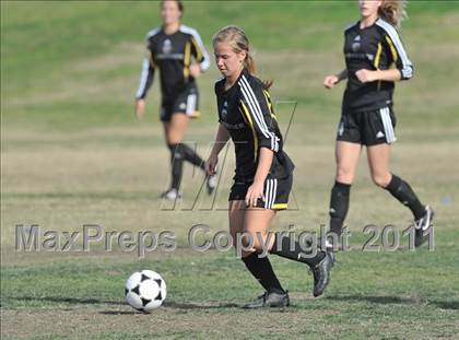 Thumbnail 2 in Foothill vs Punahou (Excalibur) photogallery.