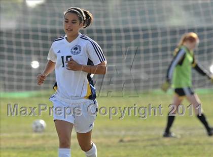 Thumbnail 2 in Foothill vs Punahou (Excalibur) photogallery.