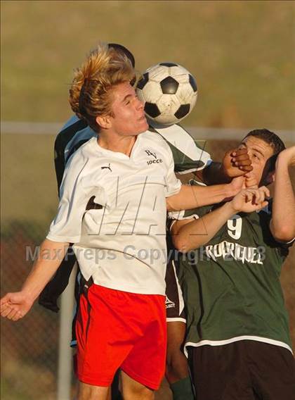 Thumbnail 2 in Rodriguez vs. Bella Vista (CIF SJS D3 Final) photogallery.