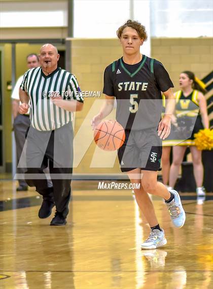 Thumbnail 2 in Lawrence Free State @ Shawnee Mission West photogallery.