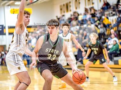 Thumbnail 2 in Lawrence Free State @ Shawnee Mission West photogallery.