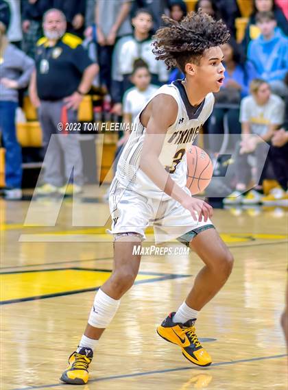 Thumbnail 3 in Lawrence Free State @ Shawnee Mission West photogallery.