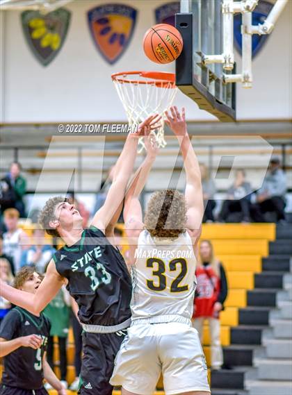 Thumbnail 2 in Lawrence Free State @ Shawnee Mission West photogallery.
