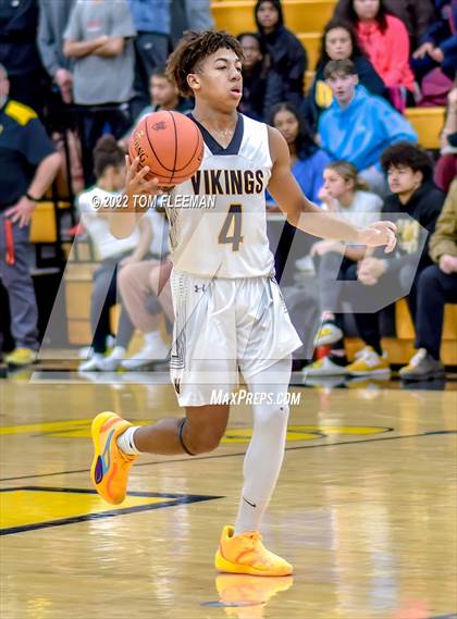 Thumbnail 2 in Lawrence Free State @ Shawnee Mission West photogallery.