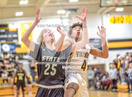 Thumbnail 3 in Lawrence Free State @ Shawnee Mission West photogallery.