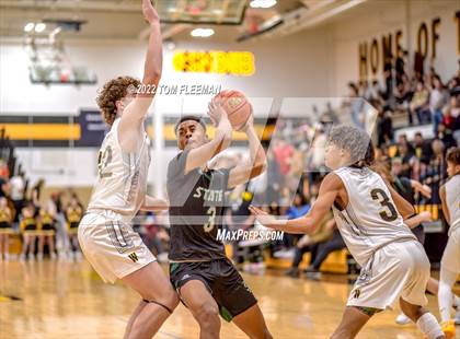 Thumbnail 1 in Lawrence Free State @ Shawnee Mission West photogallery.