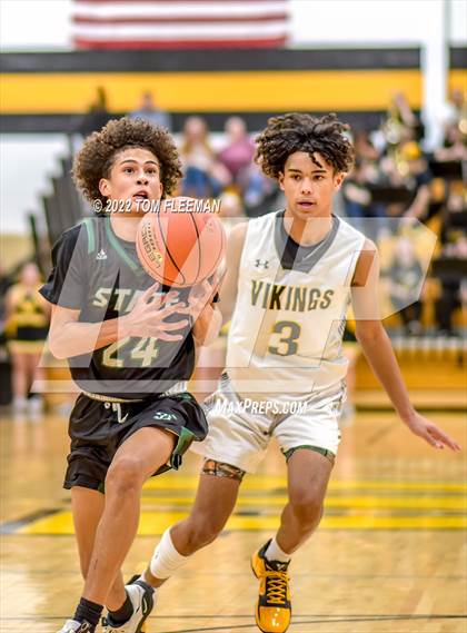 Thumbnail 2 in Lawrence Free State @ Shawnee Mission West photogallery.