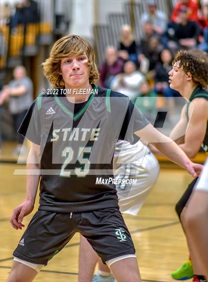 Thumbnail 3 in Lawrence Free State @ Shawnee Mission West photogallery.