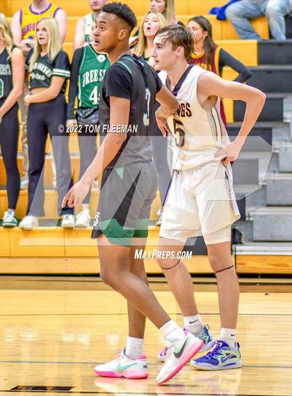 Thumbnail 1 in Lawrence Free State @ Shawnee Mission West photogallery.