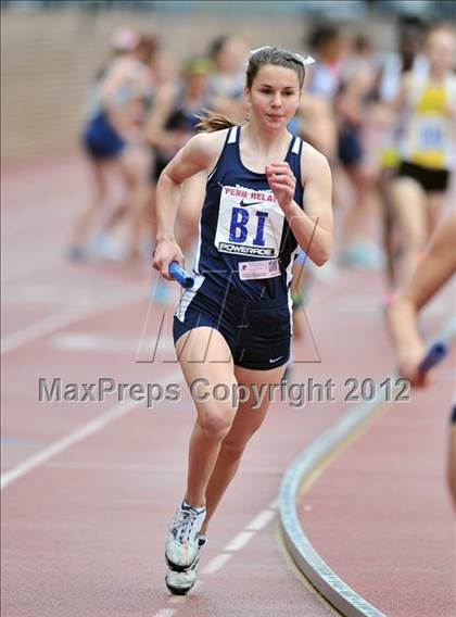 Thumbnail 1 in Penn Relays (4x800 Heats - Event 104) photogallery.
