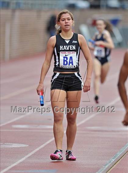Thumbnail 3 in Penn Relays (4x800 Heats - Event 104) photogallery.