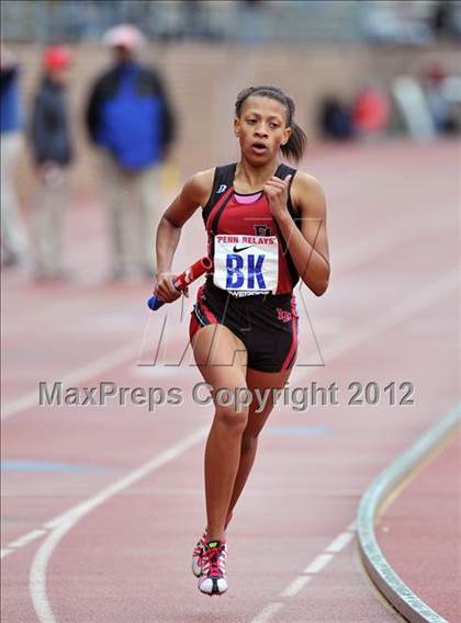 Thumbnail 1 in Penn Relays (4x800 Heats - Event 104) photogallery.