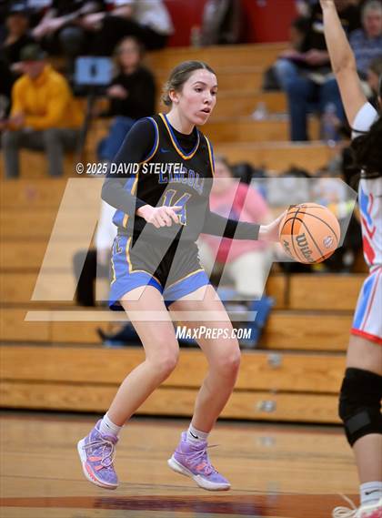 Thumbnail 2 in Lincoln @ Mira Loma photogallery.