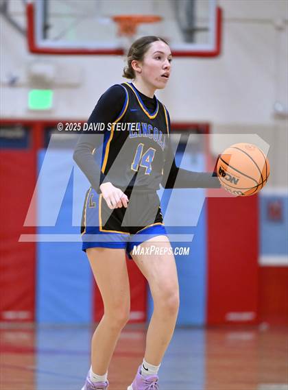 Thumbnail 3 in Lincoln @ Mira Loma photogallery.