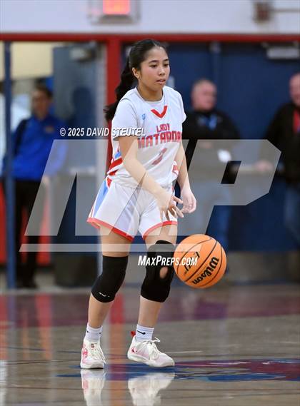 Thumbnail 2 in Lincoln @ Mira Loma photogallery.
