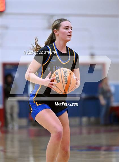 Thumbnail 2 in Lincoln @ Mira Loma photogallery.