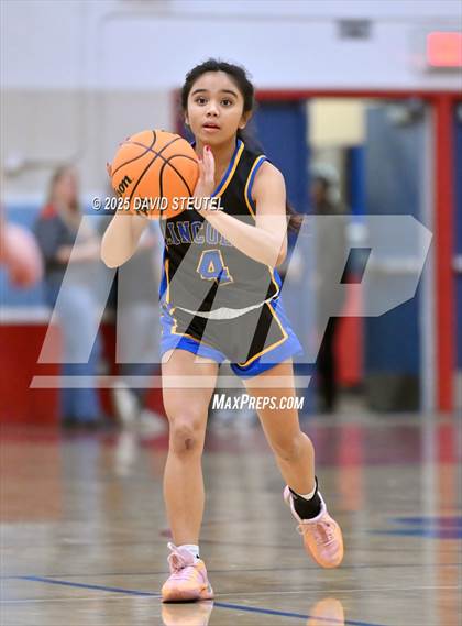 Thumbnail 1 in Lincoln @ Mira Loma photogallery.