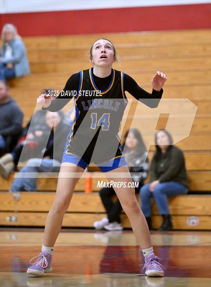 Thumbnail 1 in Lincoln @ Mira Loma photogallery.
