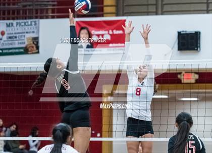 Thumbnail 1 in  Burlingame @ James Logan (CIF NorCal Regional D1 Semifinal) photogallery.