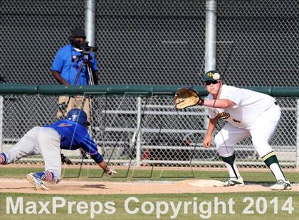 Thumbnail 3 in Head-Royce vs. St. Joseph Notre Dame (CIF NCS D5 Final) photogallery.