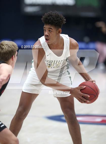Thumbnail 2 in Campolindo vs. St. Patrick-St. Vincent (MaxPreps/DLS MLK Classic) photogallery.