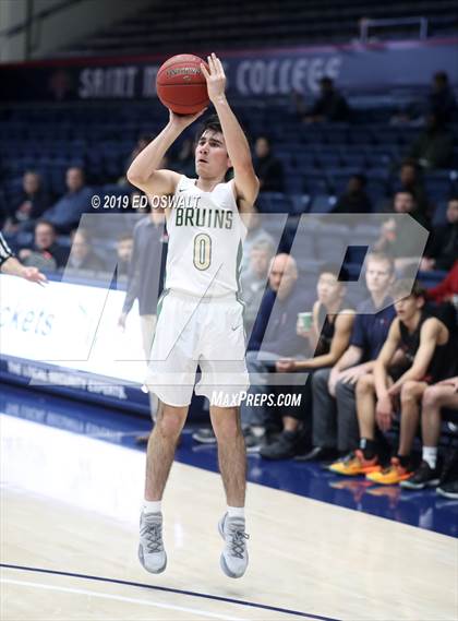 Thumbnail 3 in Campolindo vs. St. Patrick-St. Vincent (MaxPreps/DLS MLK Classic) photogallery.