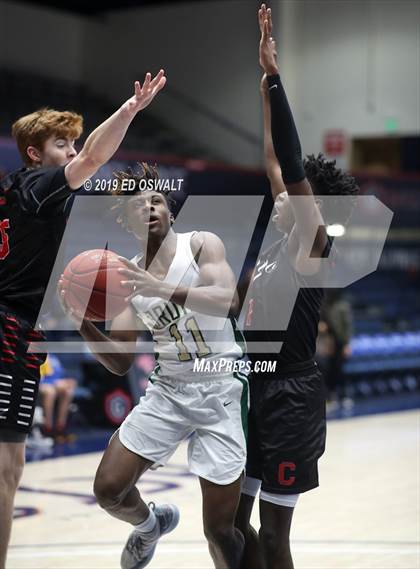 Thumbnail 2 in Campolindo vs. St. Patrick-St. Vincent (MaxPreps/DLS MLK Classic) photogallery.