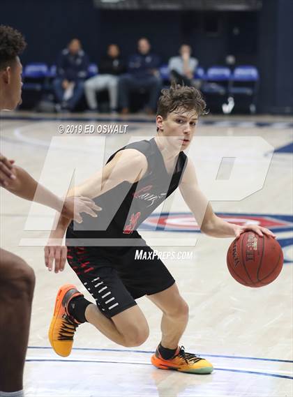 Thumbnail 3 in Campolindo vs. St. Patrick-St. Vincent (MaxPreps/DLS MLK Classic) photogallery.
