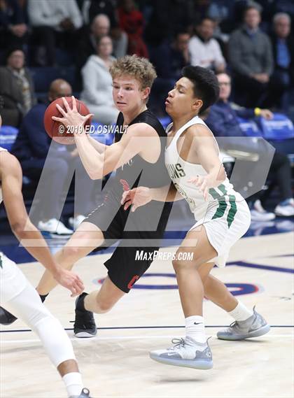Thumbnail 3 in Campolindo vs. St. Patrick-St. Vincent (MaxPreps/DLS MLK Classic) photogallery.
