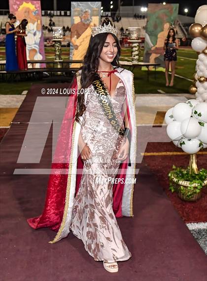 Thumbnail 2 in Diamond Ranch @ West Covina (Homecoming) photogallery.