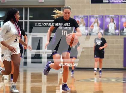 Thumbnail 3 in Montgomery @ College Station photogallery.