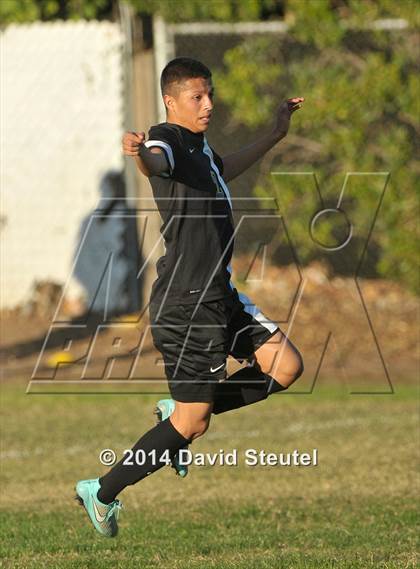 Thumbnail 2 in Lincoln @ Rio Americano (CIF SJS D3 Playoffs) photogallery.