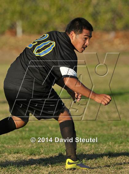 Thumbnail 3 in Lincoln @ Rio Americano (CIF SJS D3 Playoffs) photogallery.