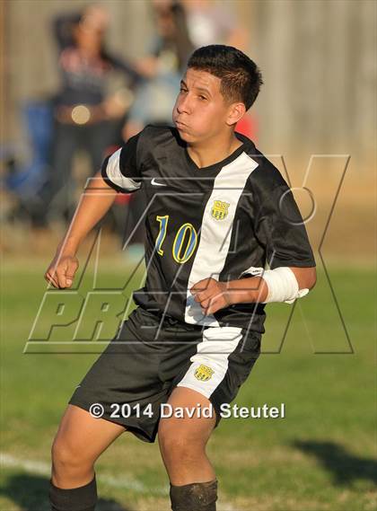 Thumbnail 3 in Lincoln @ Rio Americano (CIF SJS D3 Playoffs) photogallery.