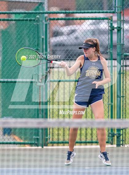Thumbnail 2 in Weddington vs Cuthbertson photogallery.