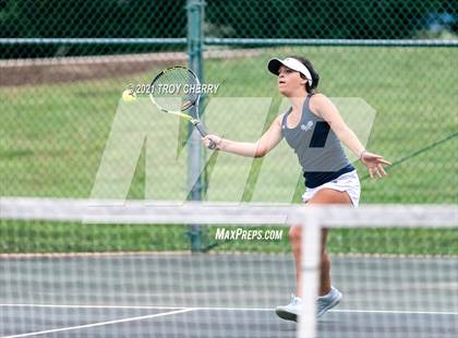 Thumbnail 2 in Weddington vs Cuthbertson photogallery.