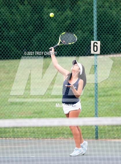 Thumbnail 2 in Weddington vs Cuthbertson photogallery.